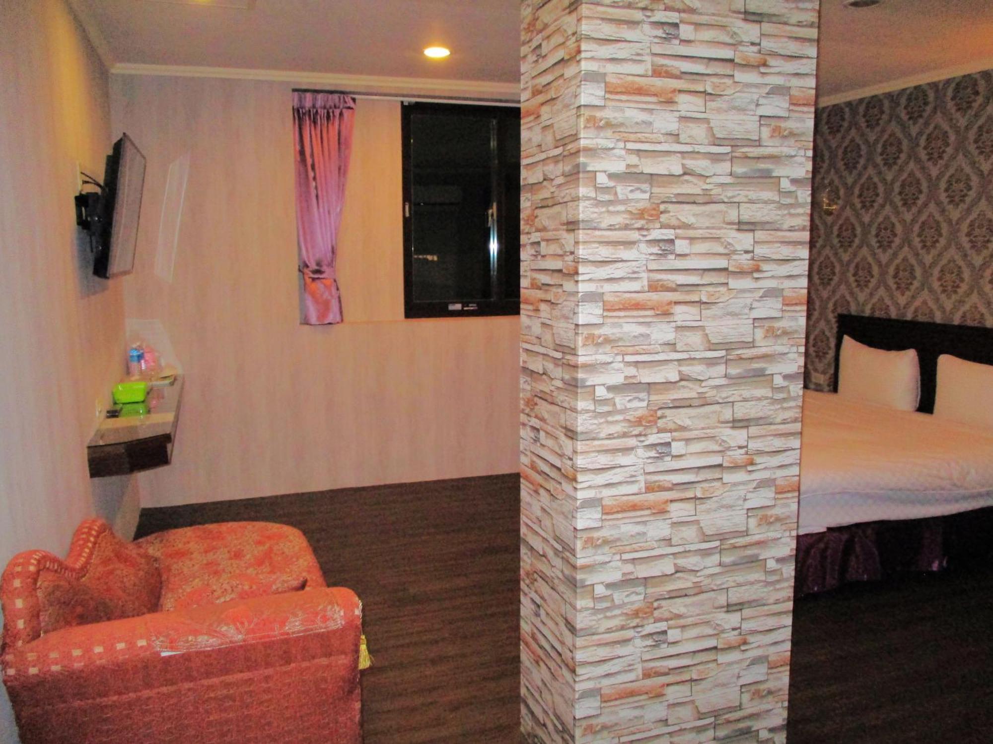 欣悅商務旅店 Hotel Toufen Luaran gambar