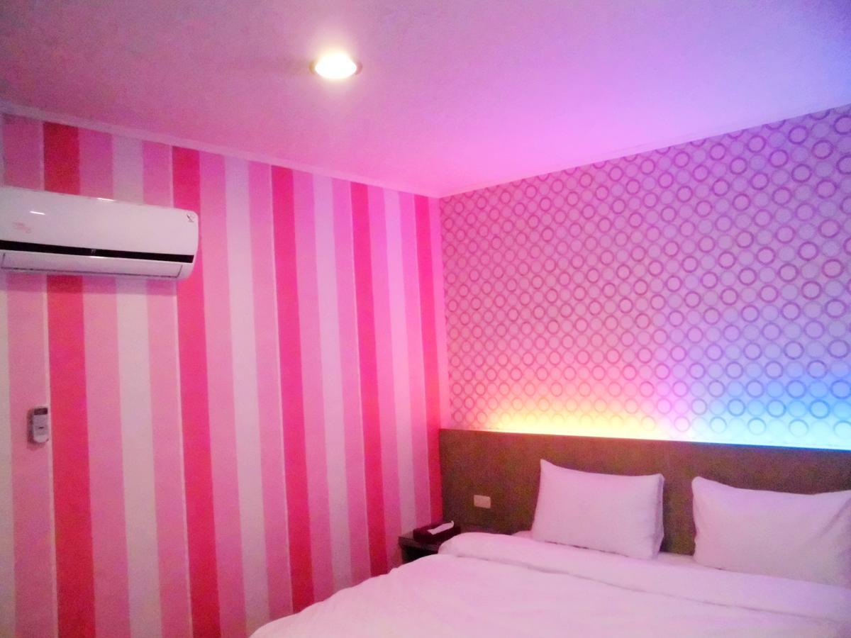 欣悅商務旅店 Hotel Toufen Luaran gambar